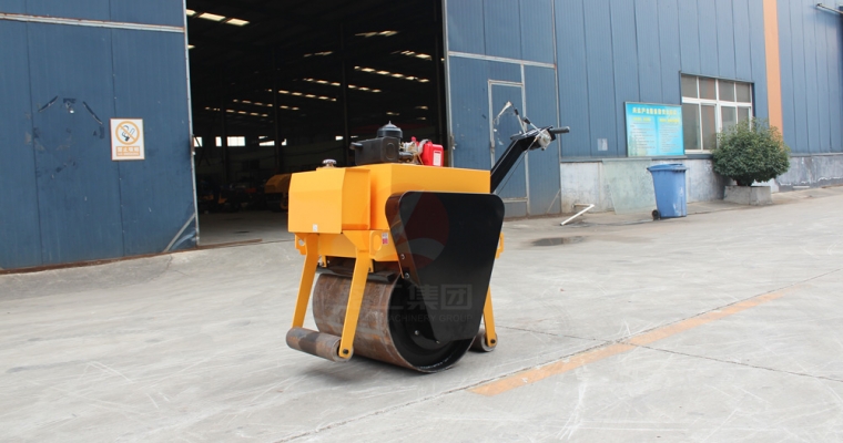 小型壓路機(jī)出現(xiàn)故障怎么辦？